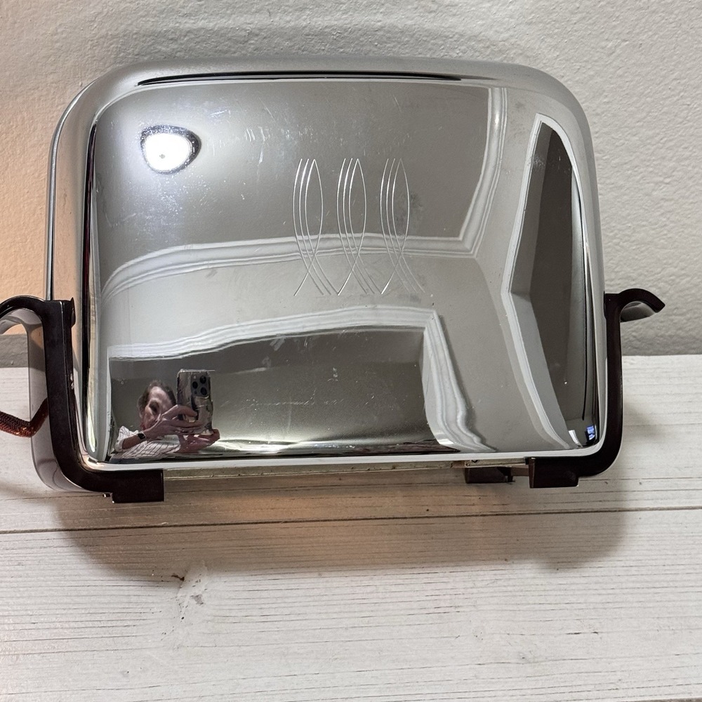 VTG Toastmaster Automatic Toaster Art Deco Chrome Bakelite  RITZ  Cover Works